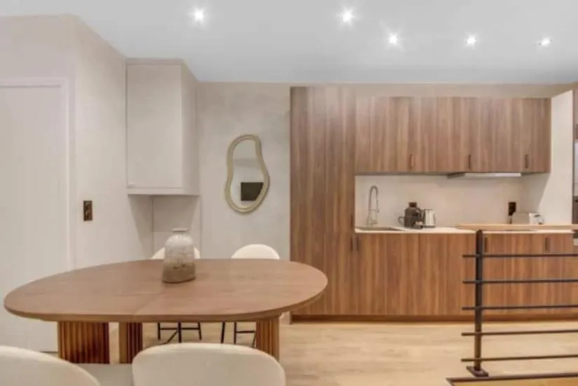 Maison De Charme Au Coeur De Batignolles París